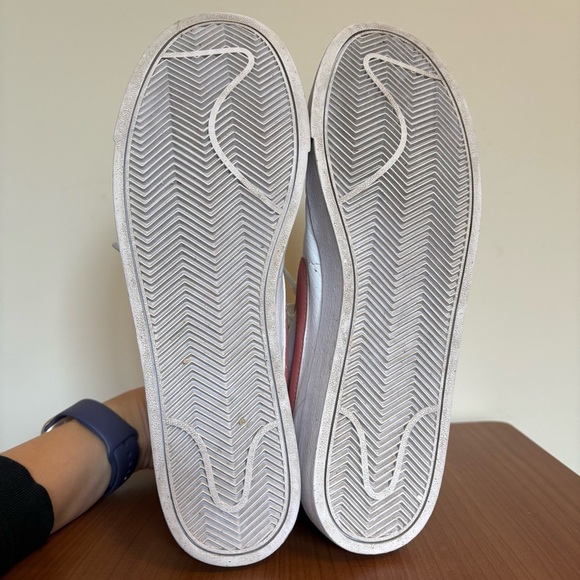 Nike Blazer Mid '77 Sneakers White Pink Burgundy Leather High Tops Women 9.5 - Picture 5 of 9